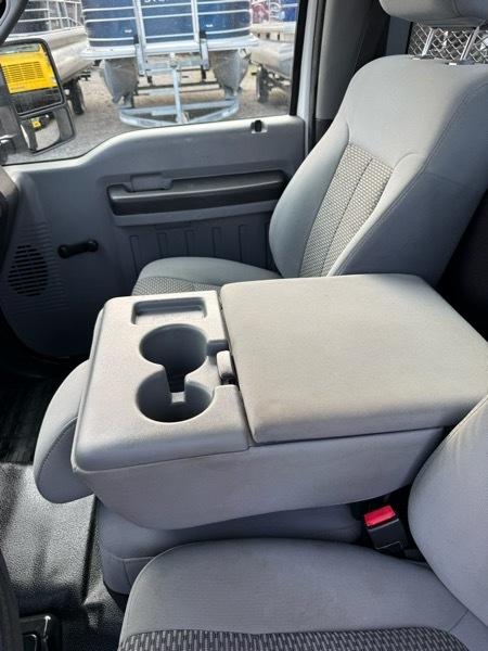 Ford F-450 SD Regular Cab DRW 4WD 2013