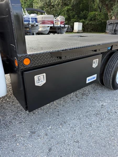 Ford F-550 Crew Cab DRW 4WD 2016