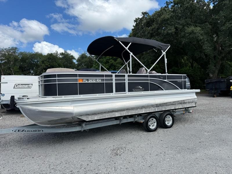 Bennington SX 24  2017