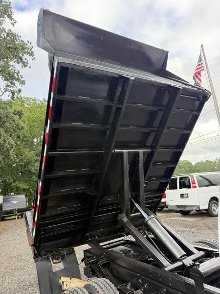 Ford F-550 Crew Cab DRW 2WD 2011