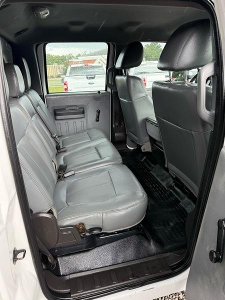 Ford F-550 Crew Cab DRW 2WD 2011