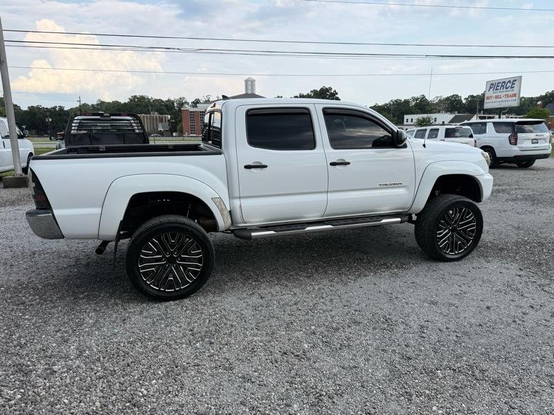 Toyota Tacoma PreRunner Double Cab 2WD 2015