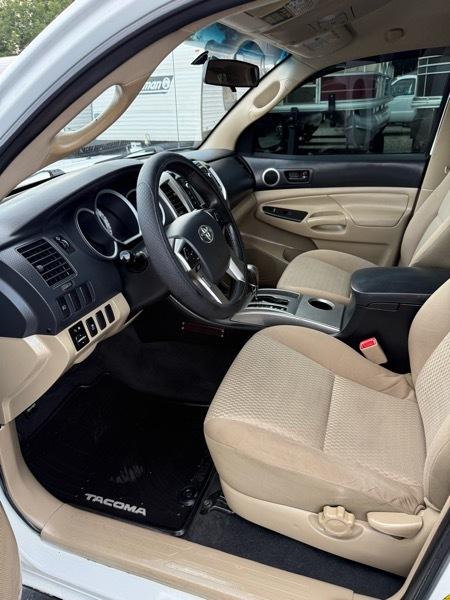 Toyota Tacoma PreRunner Double Cab 2WD 2015