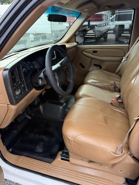 Chevrolet Silverado 1500 W/T Reg Cab 4WD 2000