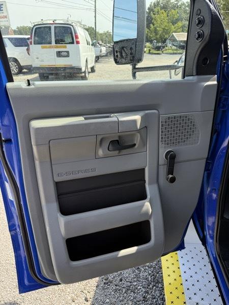 Ford Econoline E350 2017