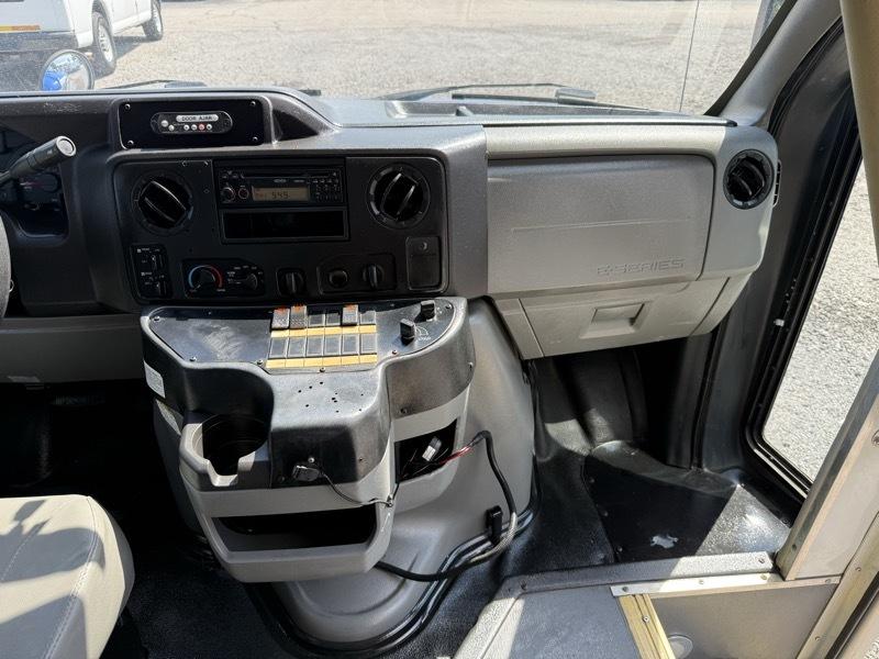 Ford Econoline E350 2017