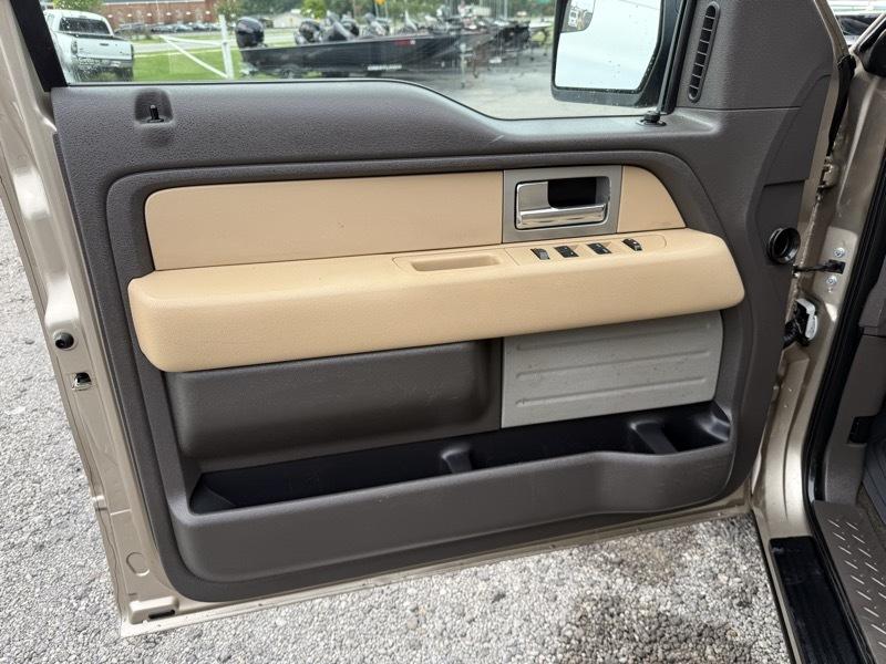 Ford F-150 XLT SuperCab 2WD 2011