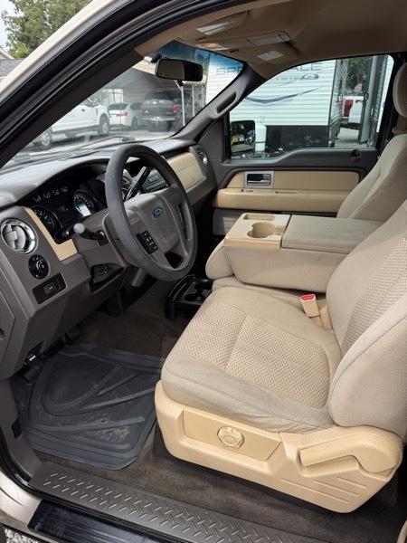 Ford F-150 XLT SuperCab 2WD 2011