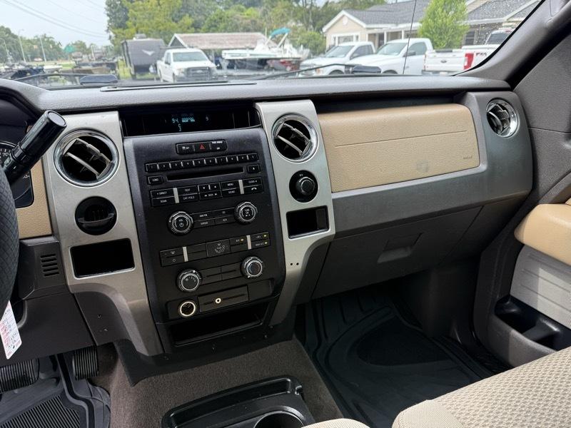 Ford F-150 XLT SuperCab 2WD 2011
