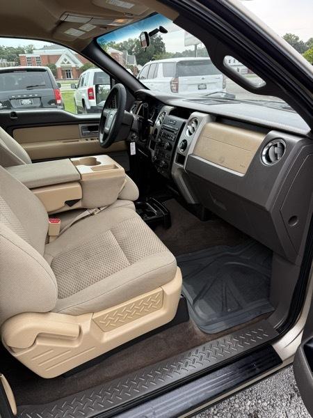 Ford F-150 XLT SuperCab 2WD 2011