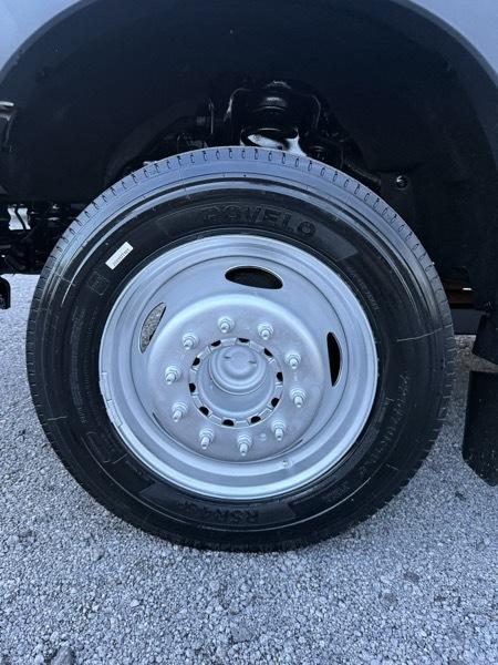 Ford F-450 SD Crew Cab DRW 2WD 2013