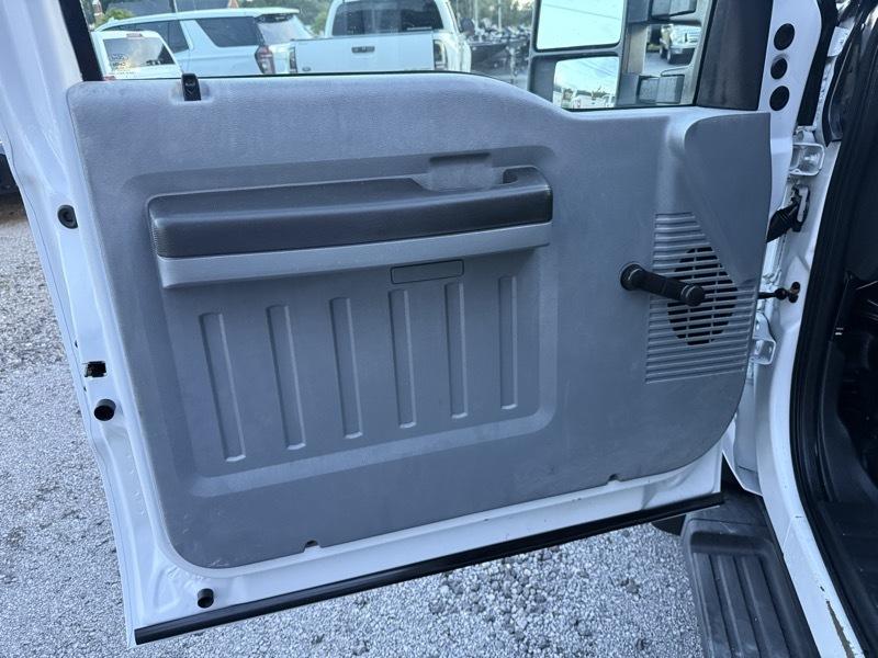 Ford F-450 SD Crew Cab DRW 2WD 2013