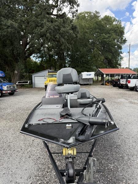 Tracker Bass Tracker Classic XL  2021