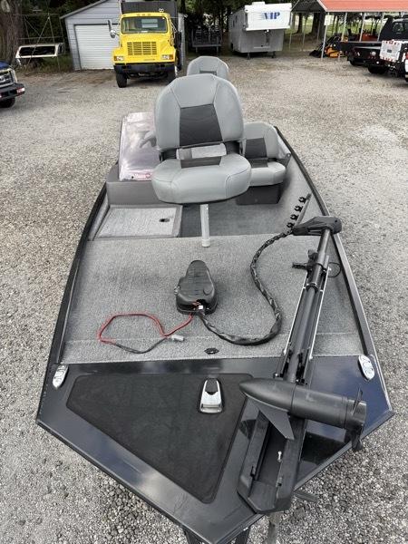 Tracker Bass Tracker Classic XL  2021