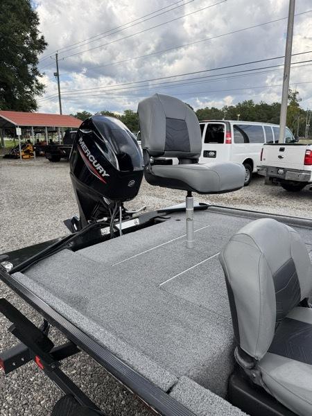Tracker Bass Tracker Classic XL  2021