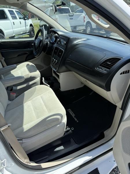 Dodge Grand Caravan SE 2016
