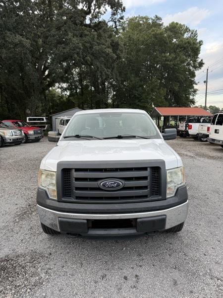 Ford F-150 XL SuperCrew 4WD 2012