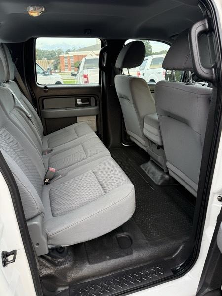 Ford F-150 XL SuperCrew 4WD 2012