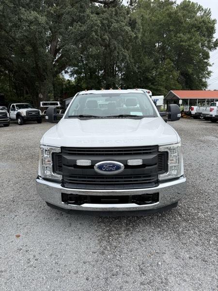 Ford F-350 SD XL DRW 2WD 2017