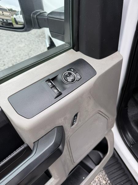 Ford F-350 SD XL DRW 2WD 2017