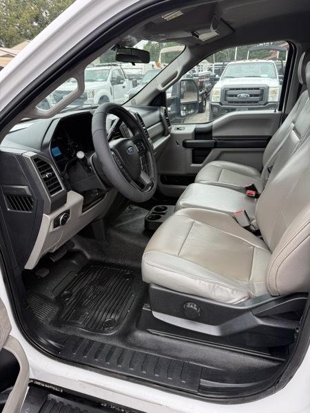 Ford F-350 SD XL DRW 2WD 2017