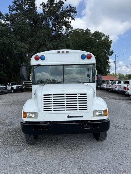 International 3800  2000