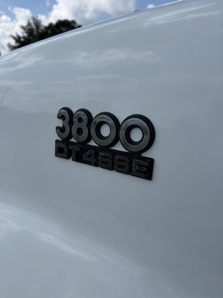 International 3800  2000