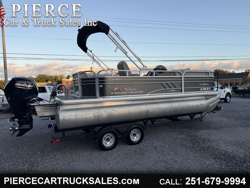 Sun Tracker Party Barge 20 DLX  2023