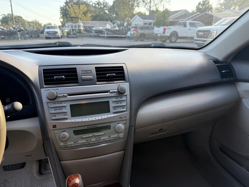 Toyota Camry XLE 2009