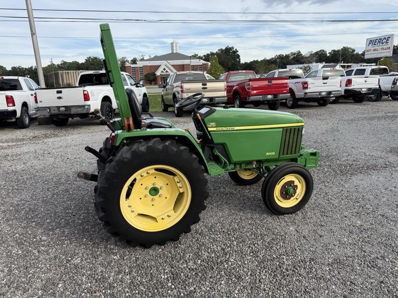John Deere Tractor  2009