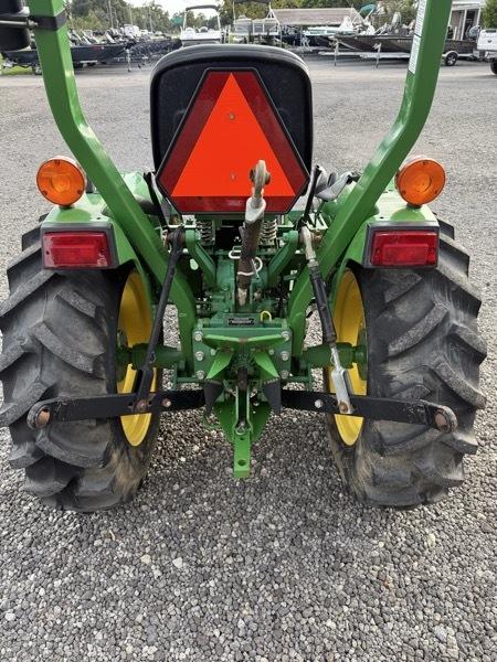 John Deere Tractor  2009