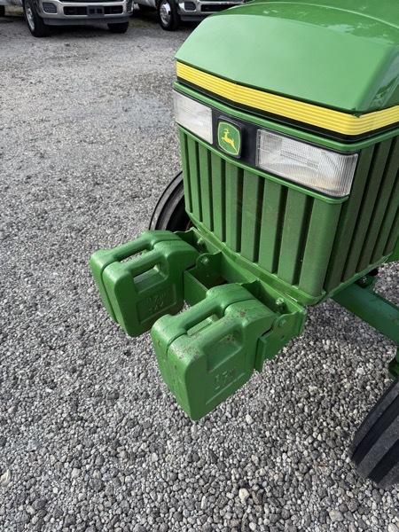 John Deere Tractor  2009