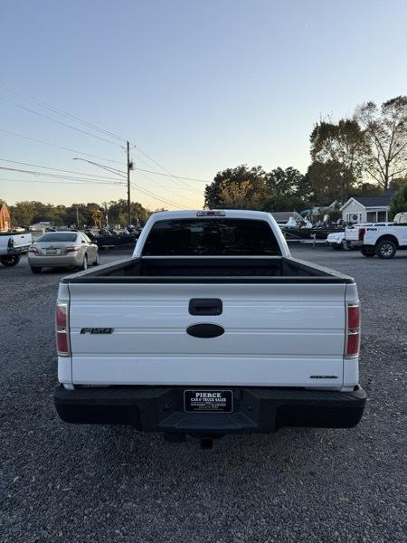 Ford F-150 XL SuperCrew 2WD 2011