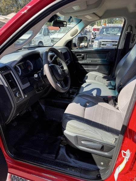 RAM 2500 Tradesman Crew Cab 4WD 2013
