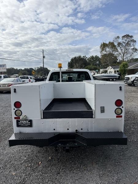Ford F-250 SD XL SuperCab 2WD 2011