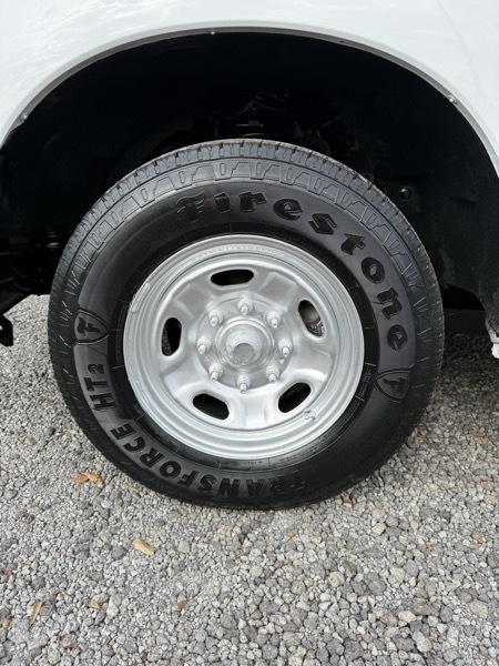 Ford F-250 SD XL SuperCab 2WD 2011