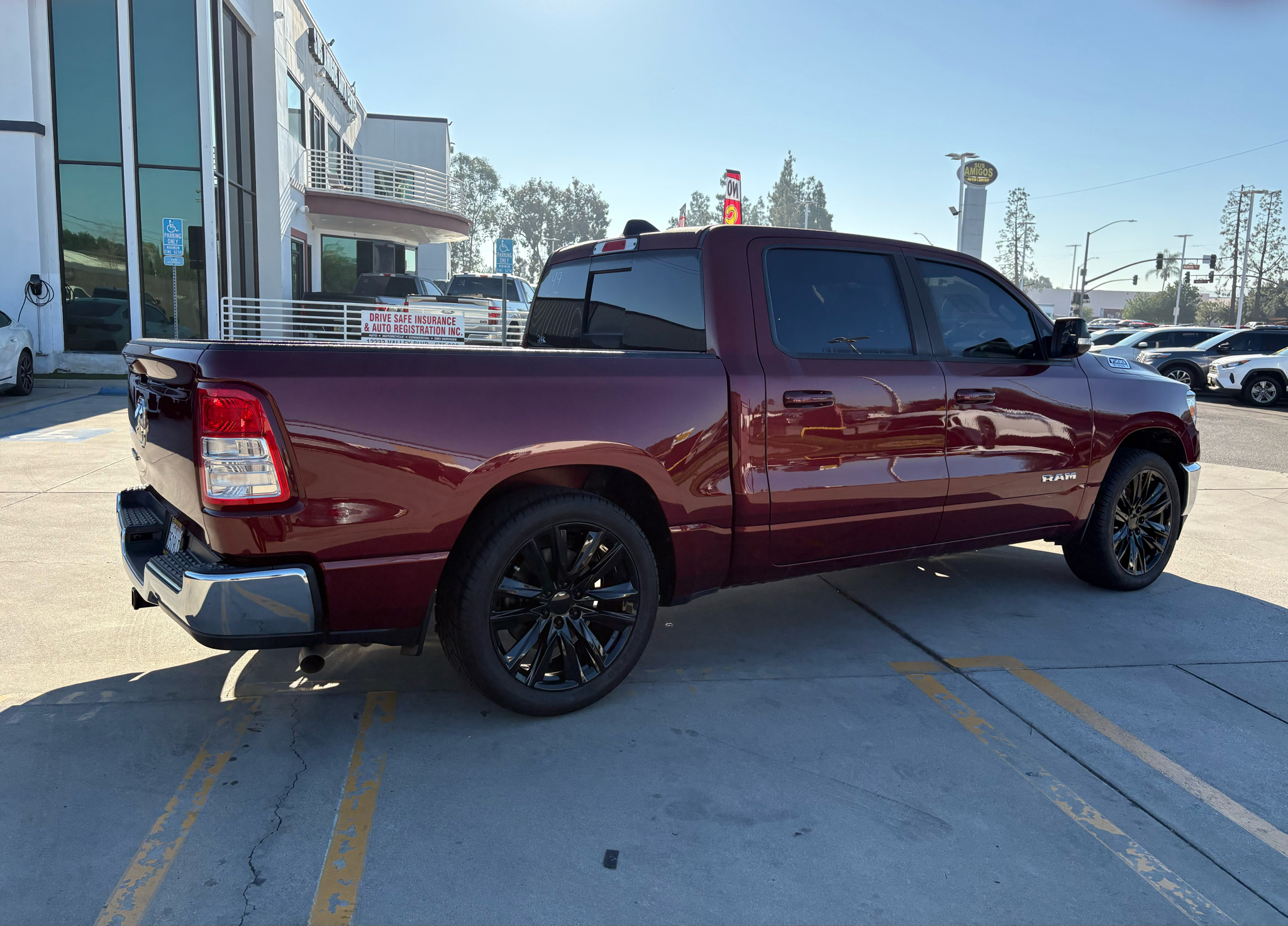 RAM 1500 Big Horn 4x2 Crew Cab 5'7" Box 2022