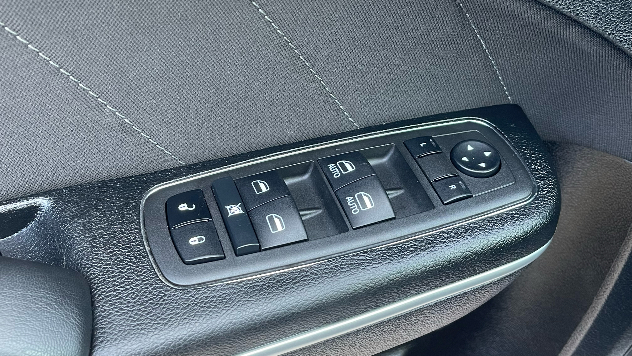 Dodge Charger SXT RWD 2022