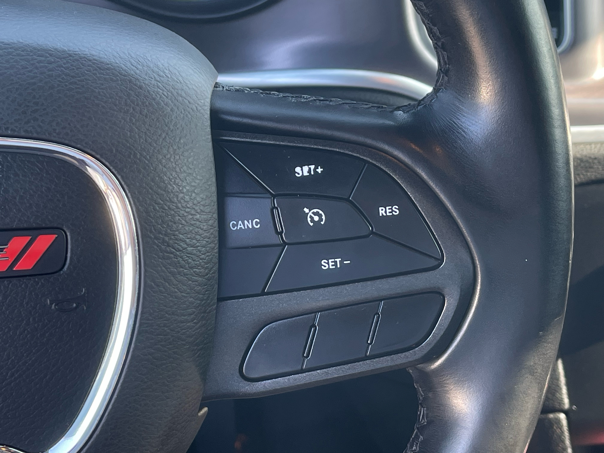 Dodge Charger SXT RWD 2022