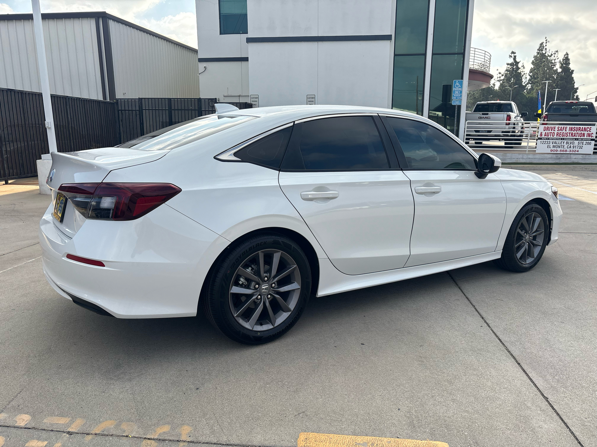 Honda Civic Sedan LX CVT 2025