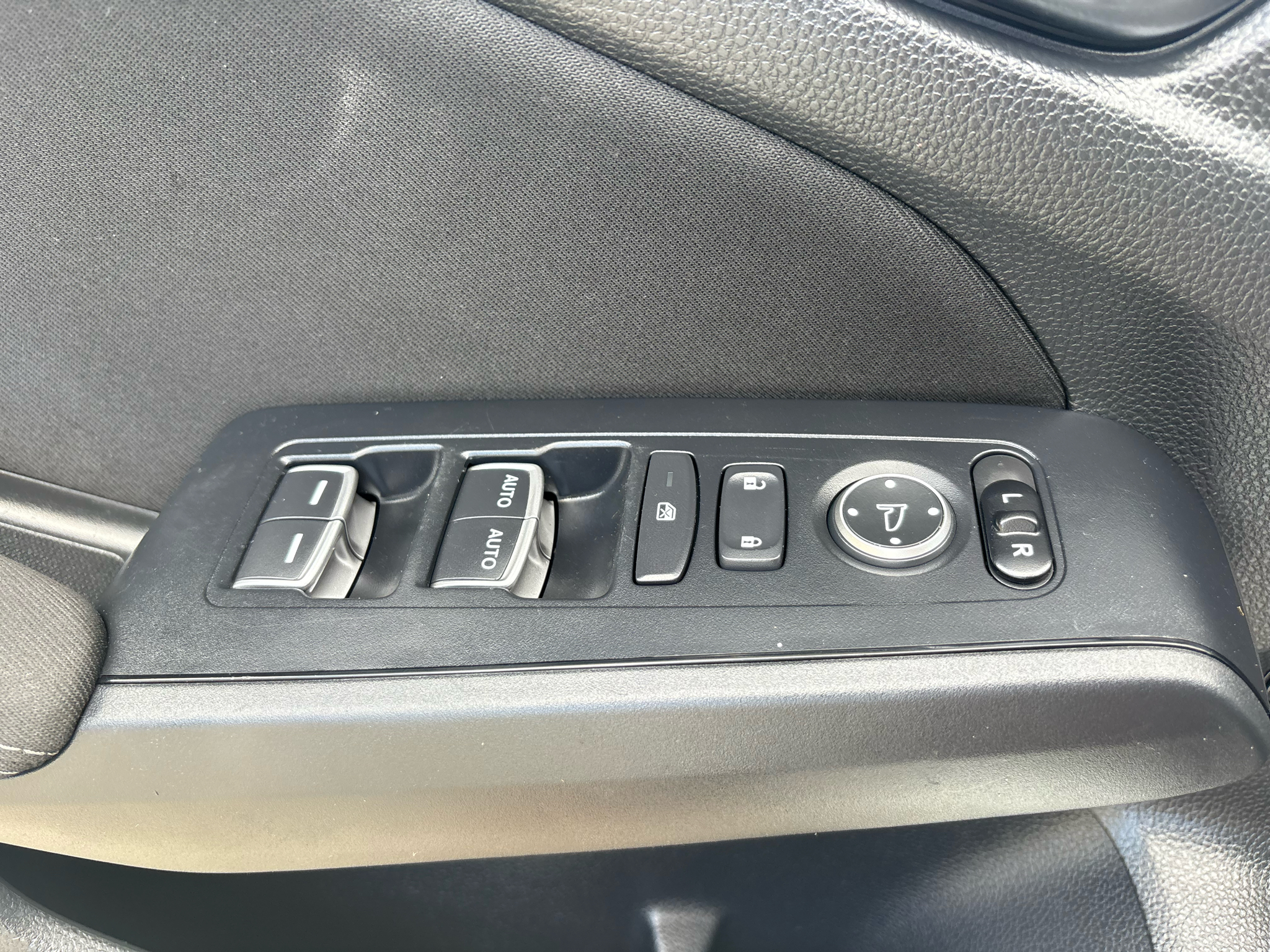 Honda Civic Sedan LX CVT 2025