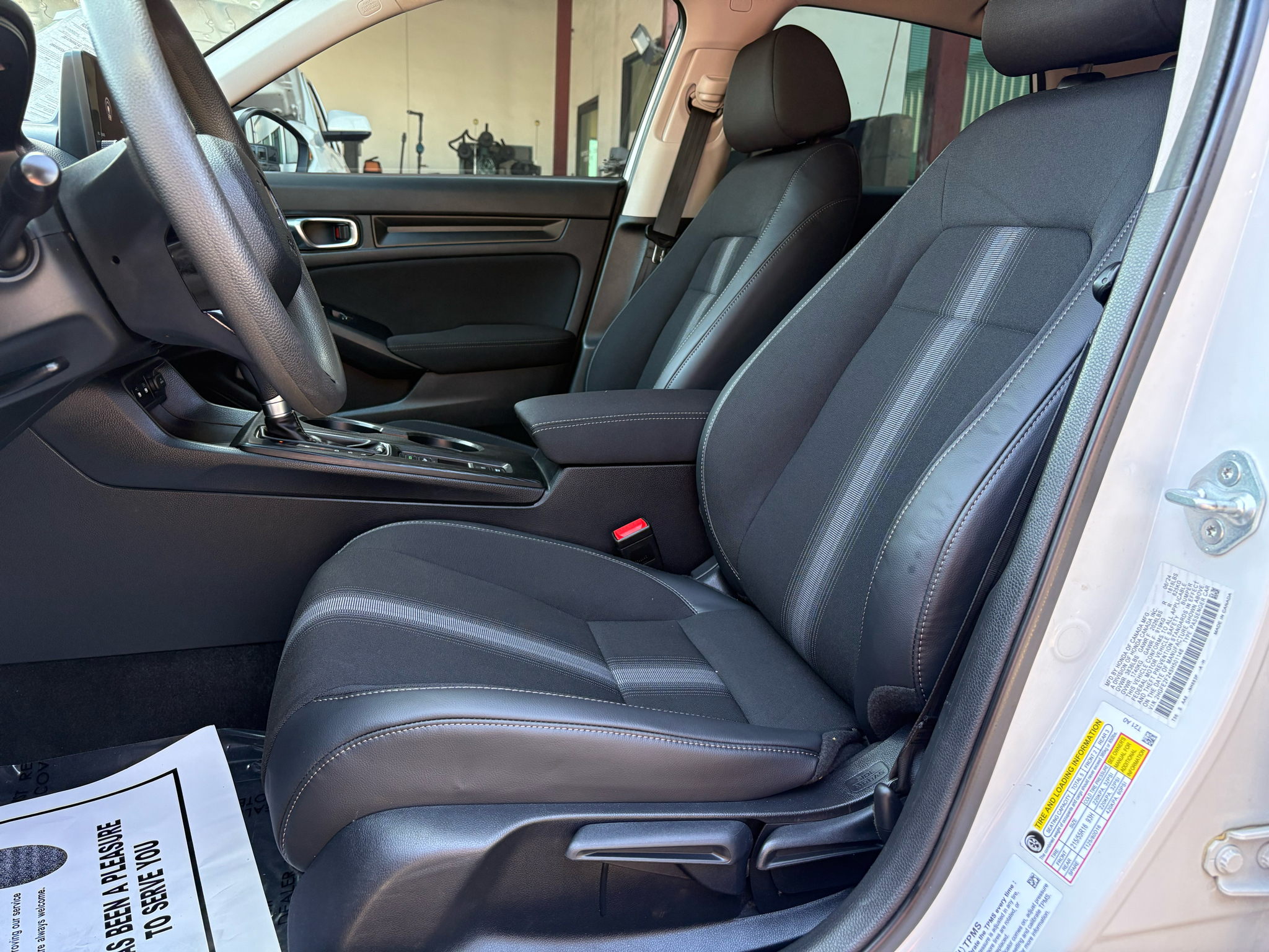 Honda Civic Sedan LX CVT 2025