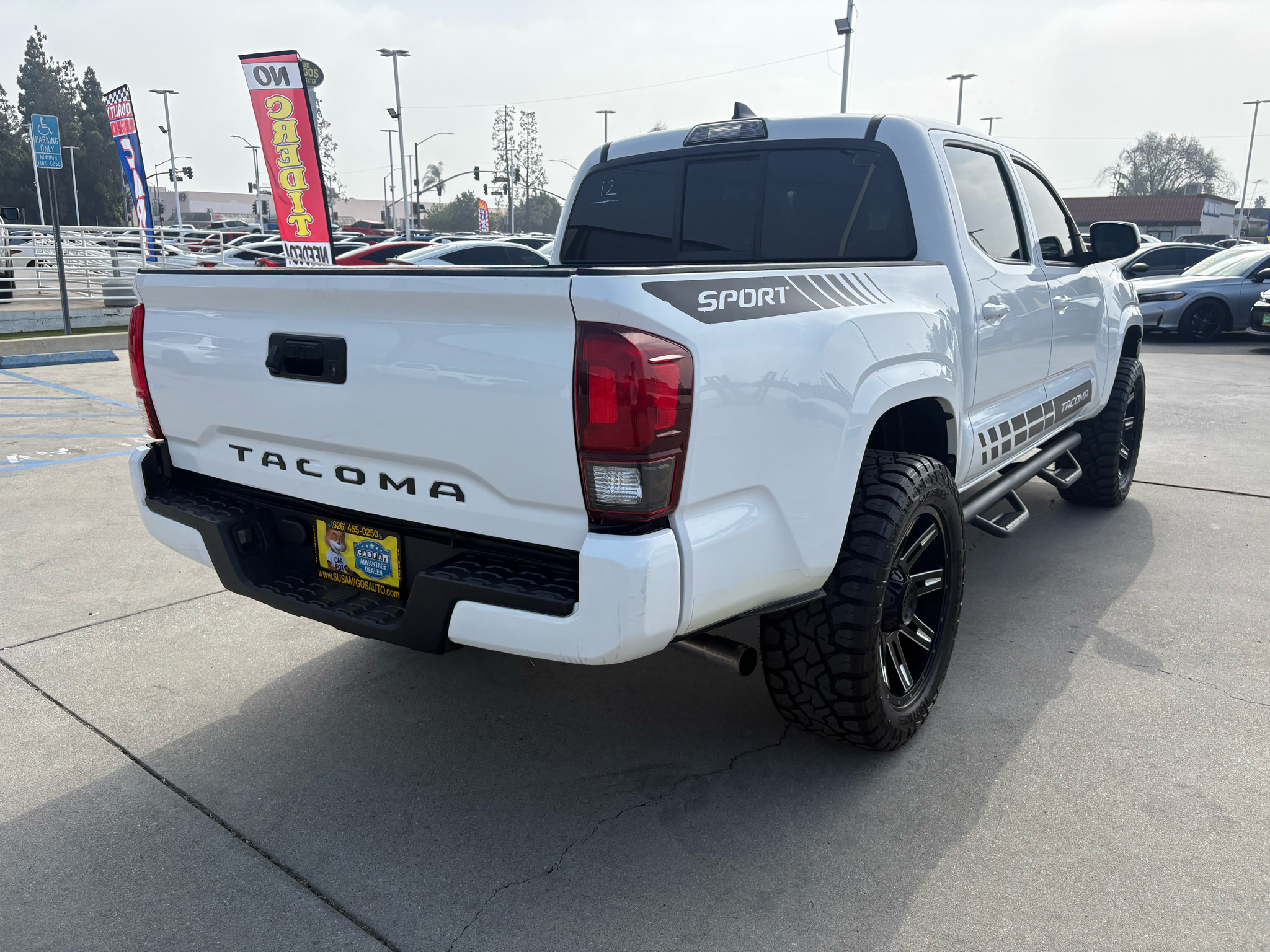 Toyota Tacoma 2WD Double Cab I4 AT SR (Natl) 2018