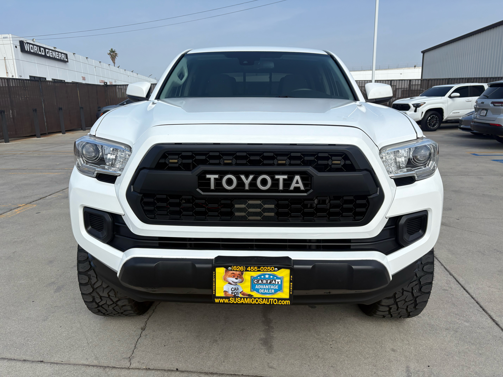 Toyota Tacoma 2WD Double Cab I4 AT SR (Natl) 2018