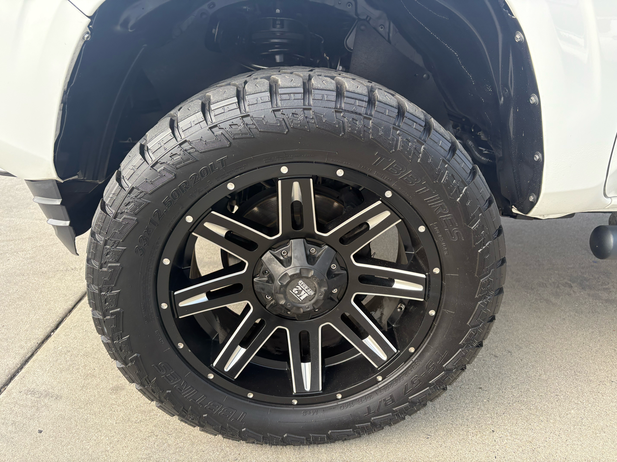 Toyota Tacoma 2WD Double Cab I4 AT SR (Natl) 2018