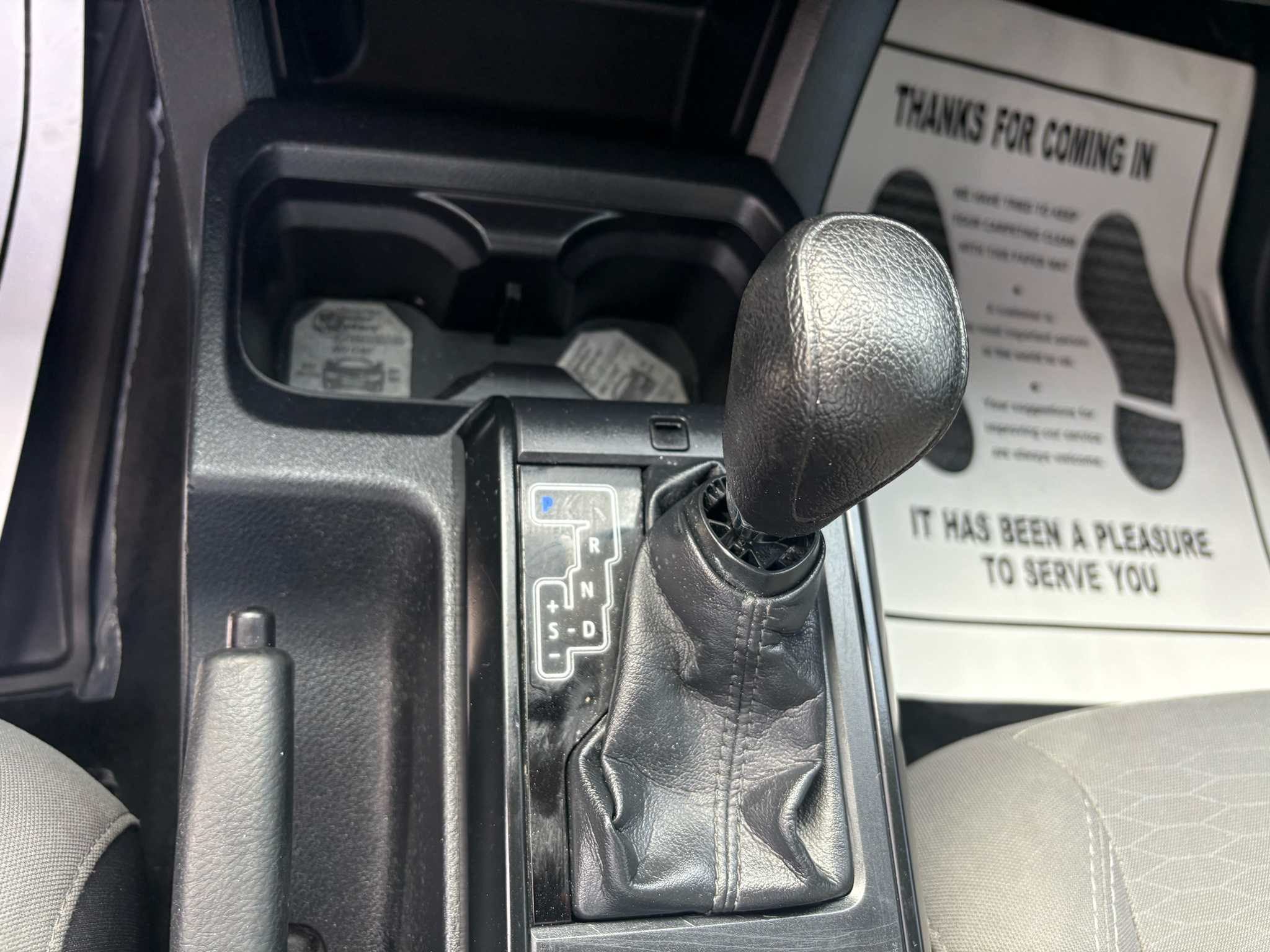 Toyota Tacoma 2WD Double Cab I4 AT SR (Natl) 2018