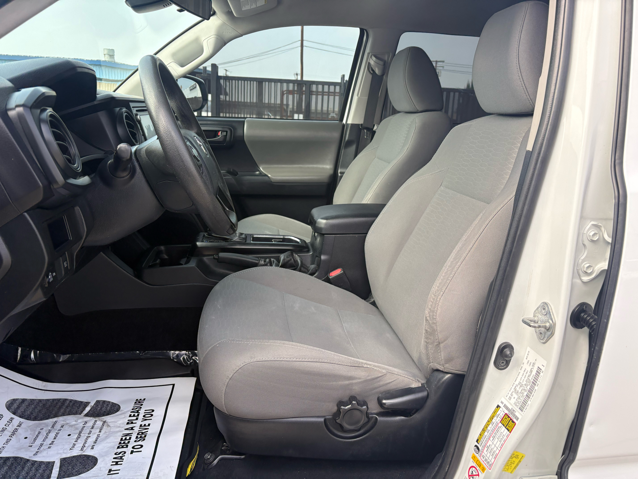 Toyota Tacoma 2WD Double Cab I4 AT SR (Natl) 2018