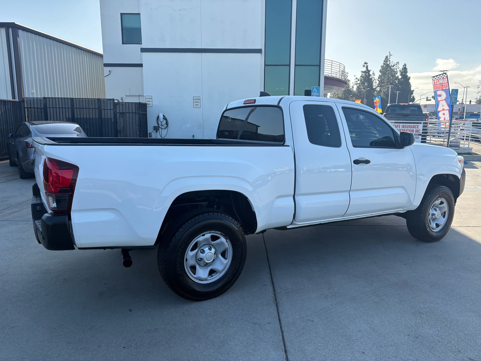 Toyota Tacoma 2WD SR5 Access Cab 6' Bed I4 AT (Natl) 2020
