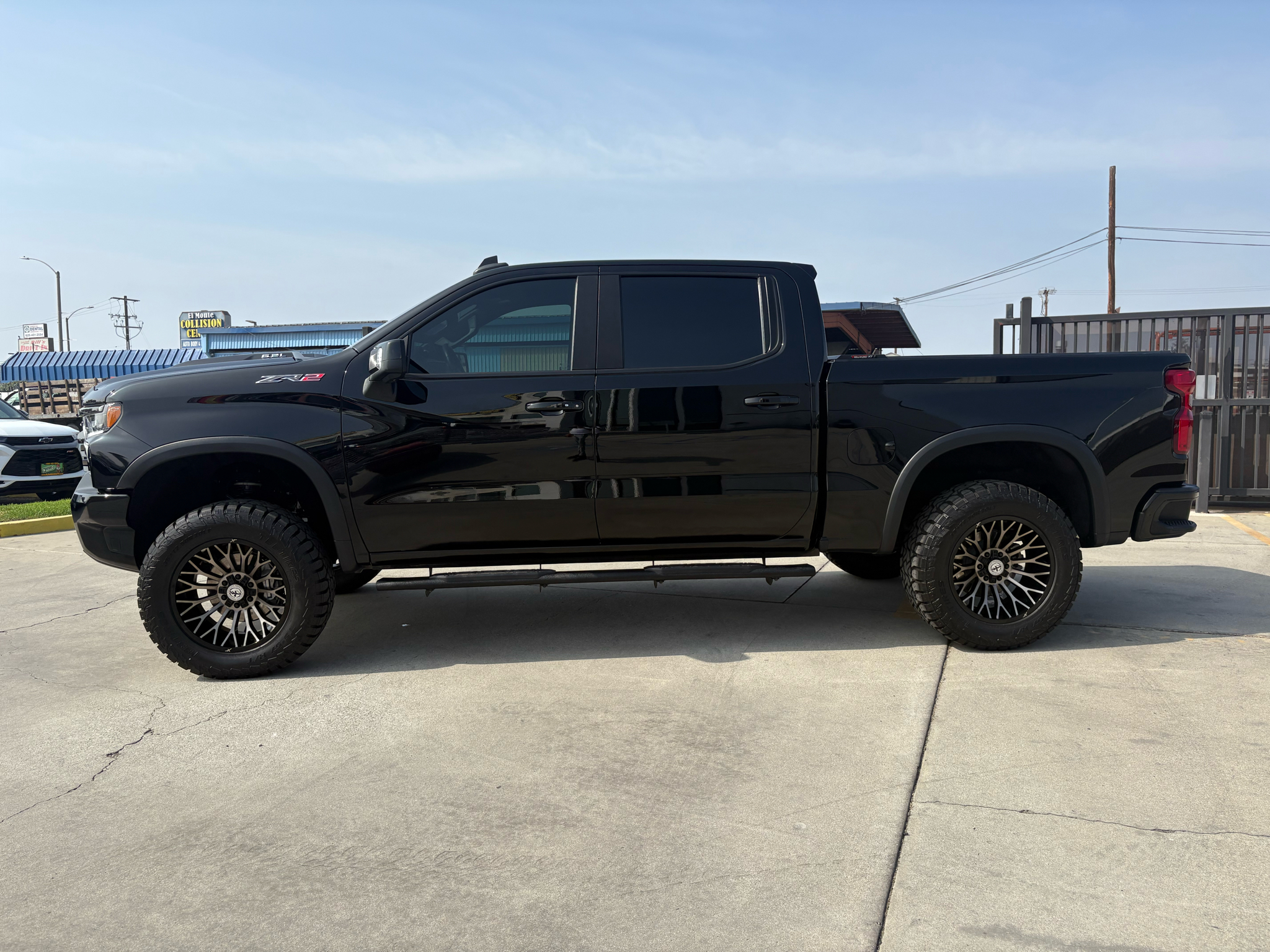 Chevrolet Silverado 1500 4WD Crew Cab 147" ZR2 2022 Chevrolet Silverado 1500 4WD Crew Cab 147" ZR2 2022