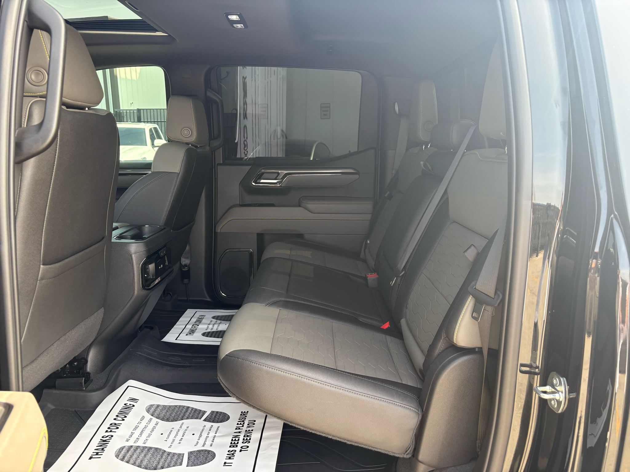 Chevrolet Silverado 1500 4WD Crew Cab 147" ZR2 2022 Chevrolet Silverado 1500 4WD Crew Cab 147" ZR2 2022